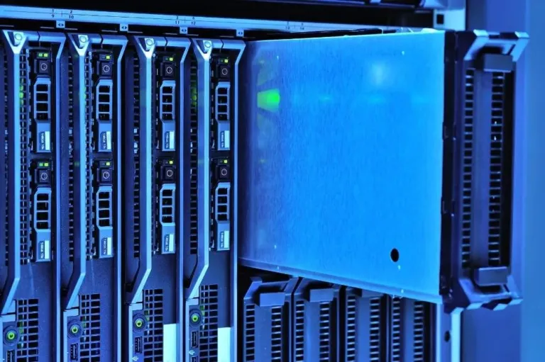 A computer component being extracted by a managed IT professional.