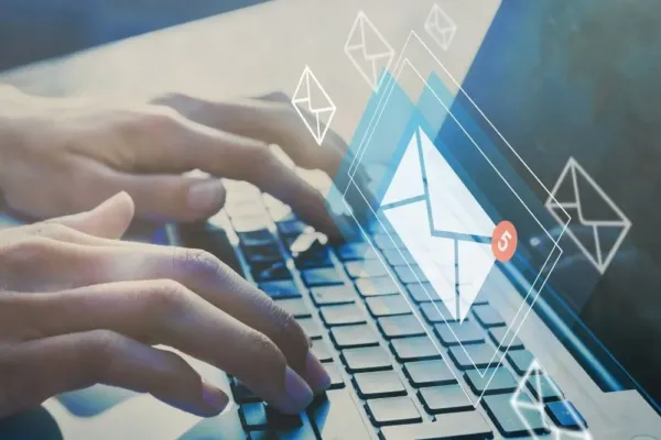 A managed IT expert is helping a client with an email delivery issue.